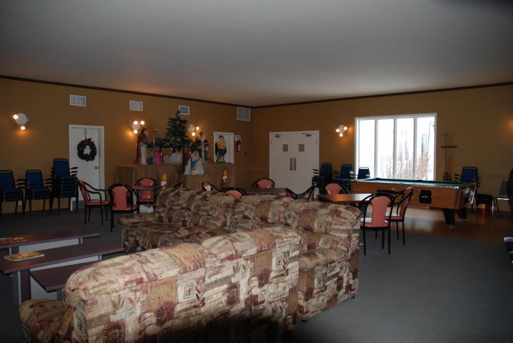 Auberge Le Cabanon Saint Zenon Zewnętrze zdjęcie